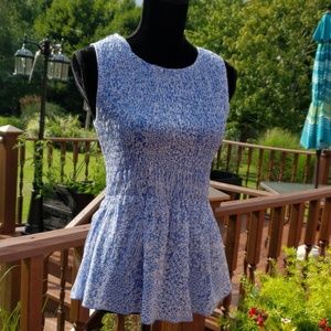 🌼🆕️🌼 Hinge  Sleeveless Crinkle top